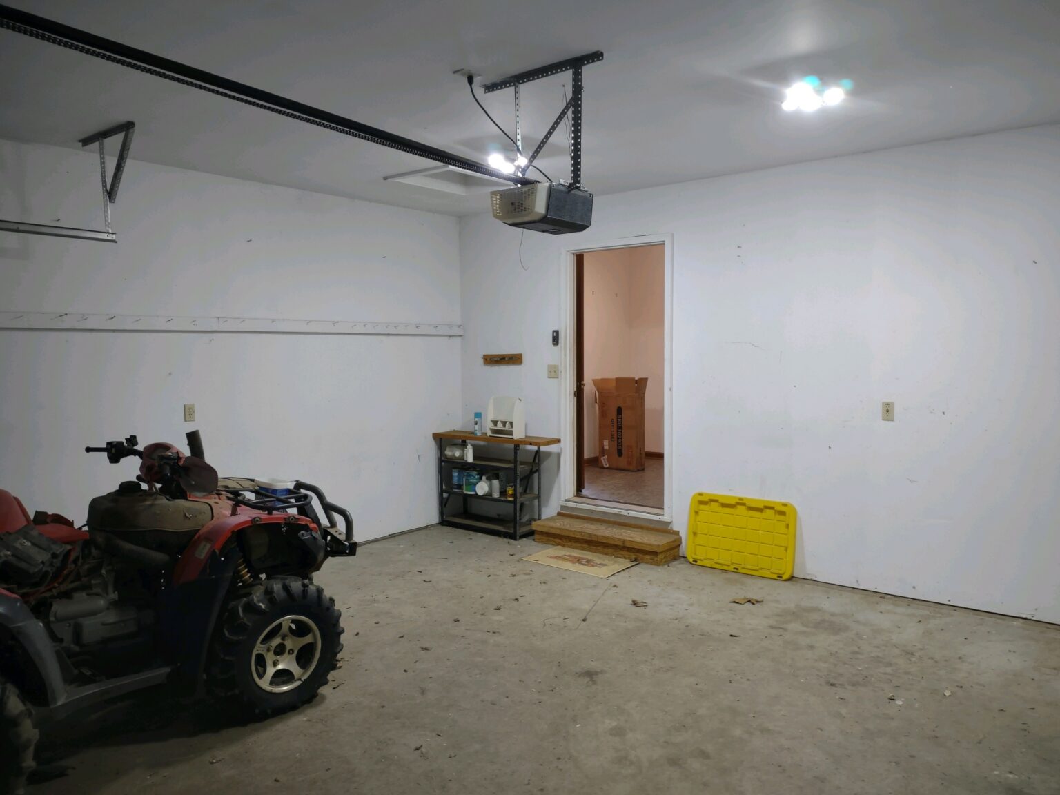 REAL ESTATE AUCTION 405 Poplar Peabody, KS 66866 MAY 17, 2024 Leppke